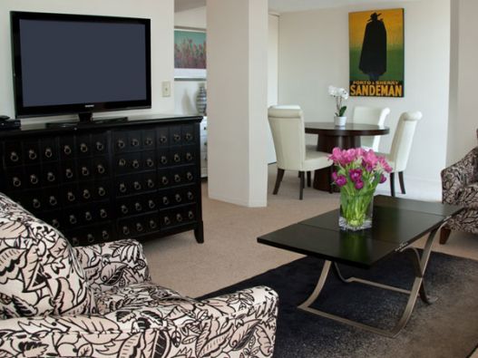 Click for Copley Square Apartments slideshow